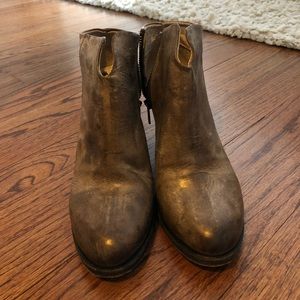 Free bird by Steven distressed heels